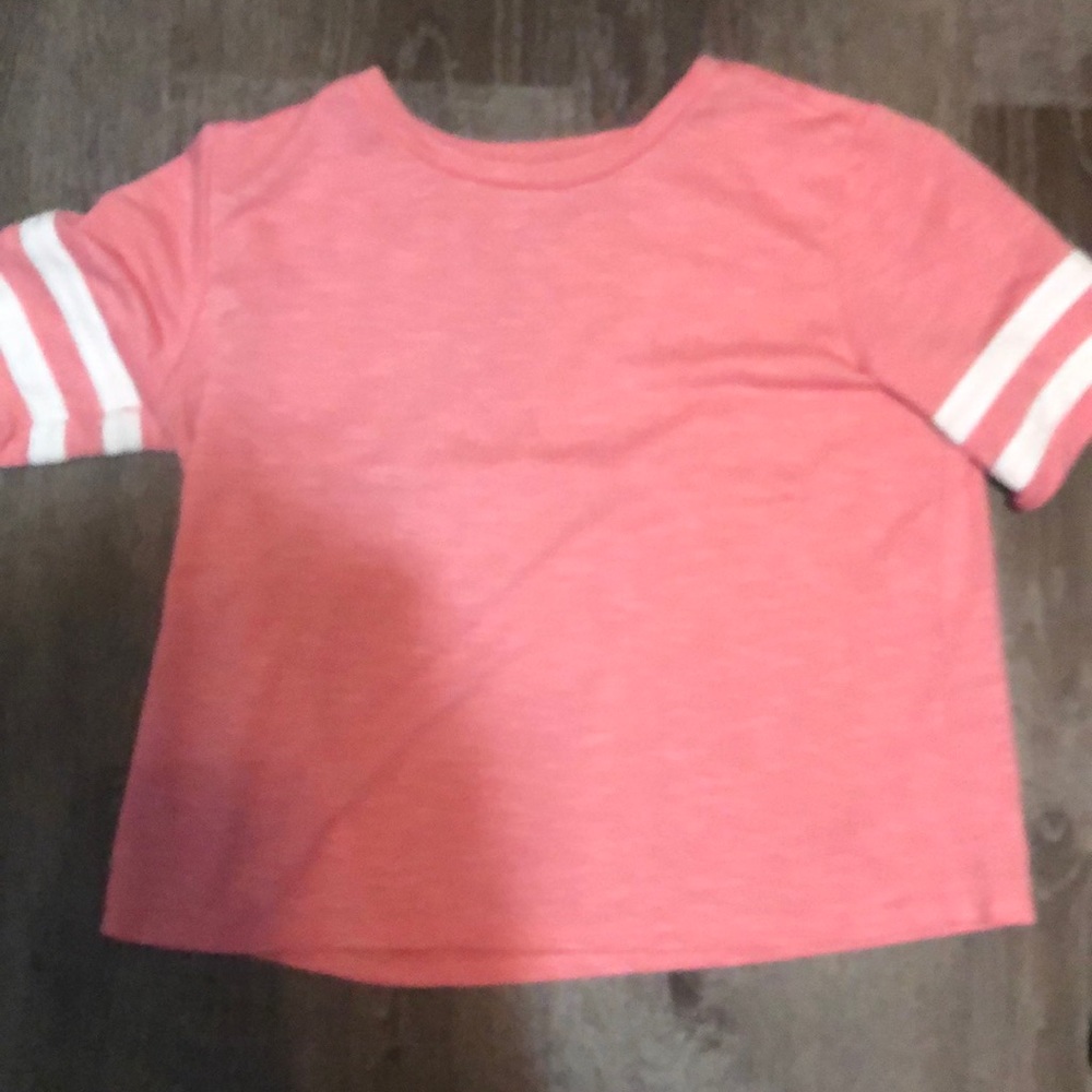 boxy pink shirt